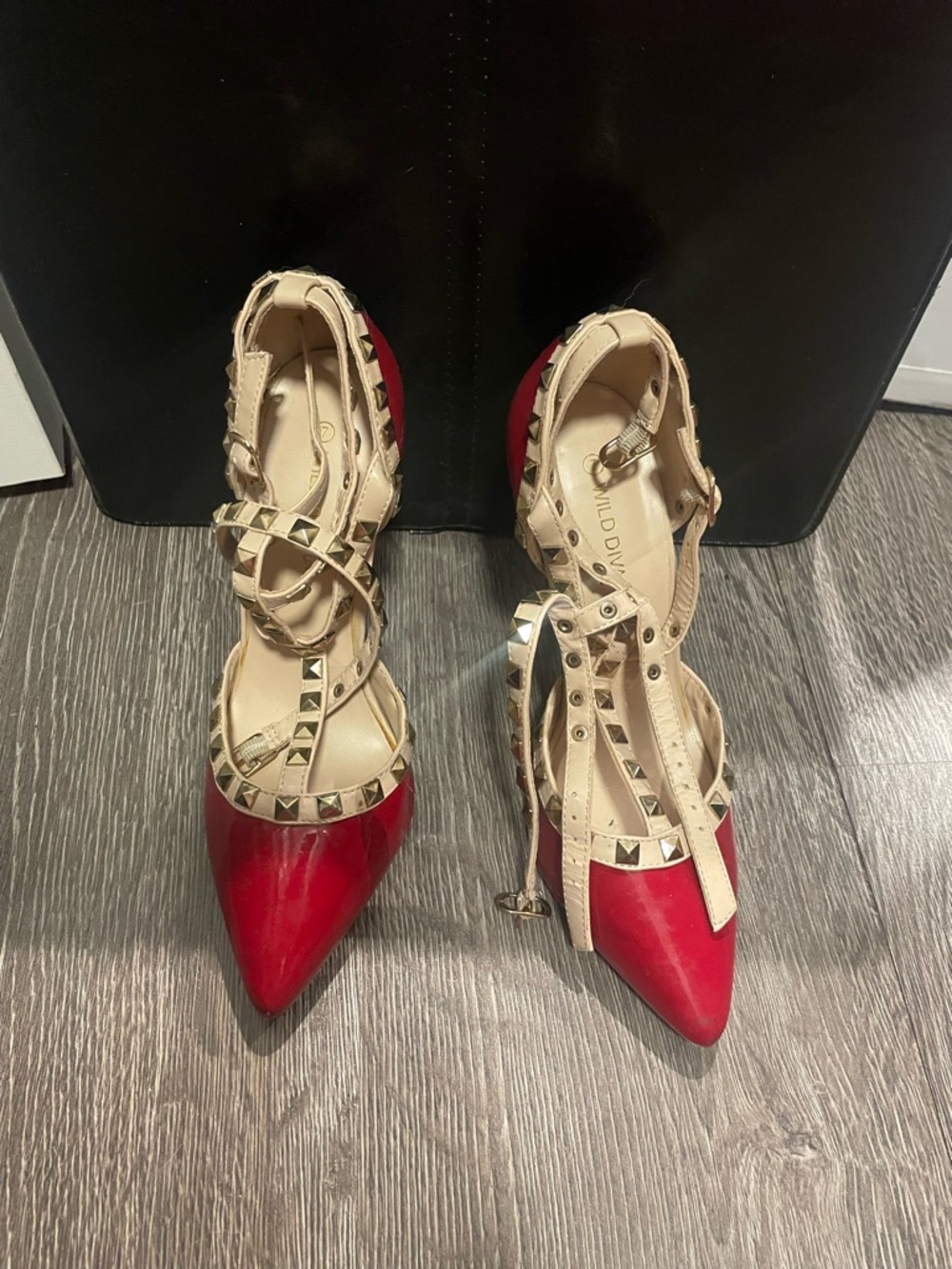 Wild Diva Red Pointed T-Strap Pumps with Cream Studded Straps